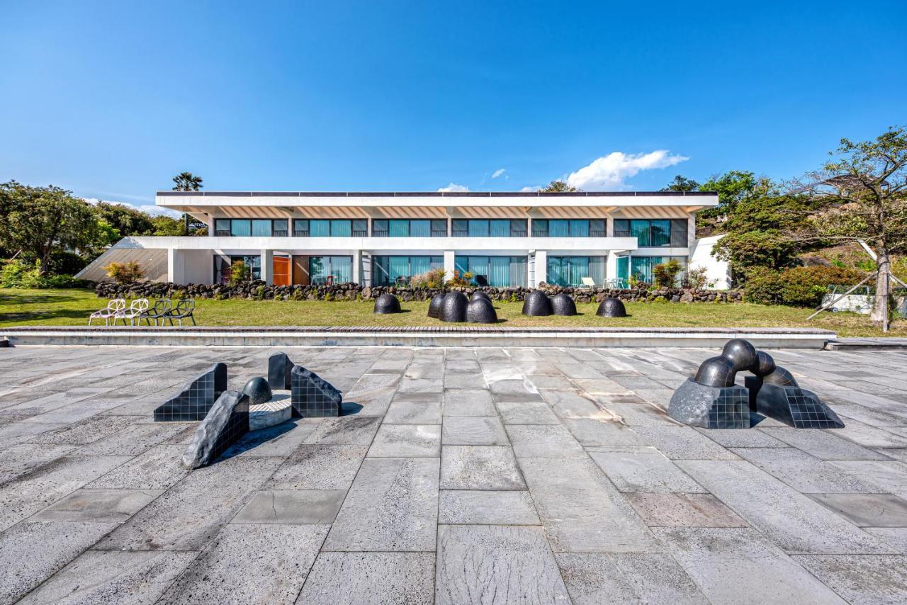Jeju Bom Stay Szogüpho Kültér fotó